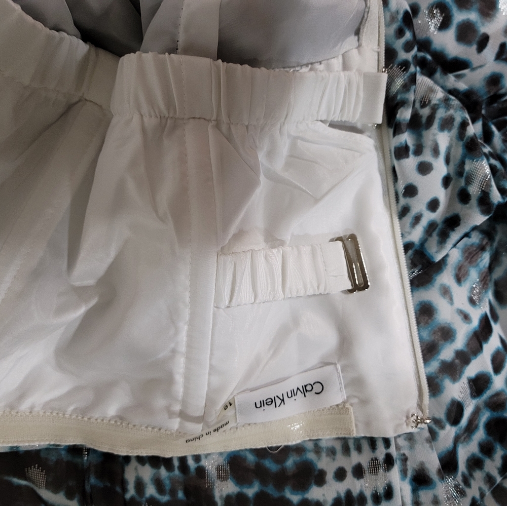 Calvin KleinDress - Picture 3 of 8